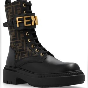 Fendi Black and Brown Logo Boots Size 39 (9, 9.5)